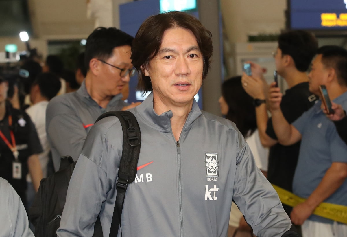米体：拉齐奥想从切尔西租借卡萨代伊，弗洛伦肖也是潜在目标