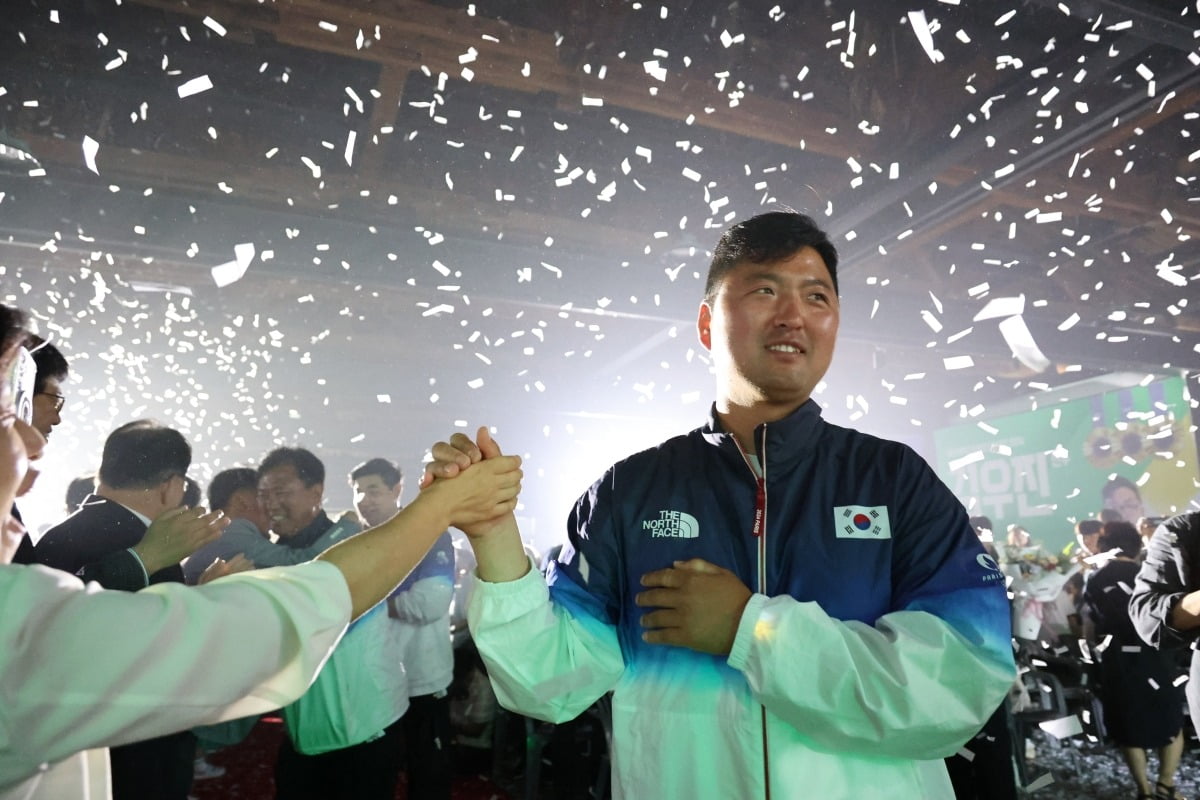 掘金战快船伤病：穆雷出战成疑，快船五人缺阵，哈登将复出