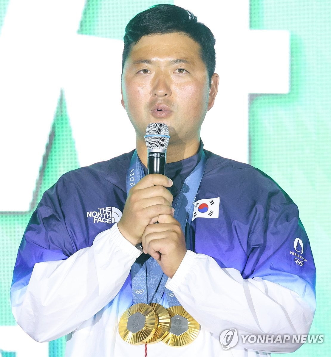 勒沃库森总监：一场失利不会动摇球队雄心 间歇期后将王者归来