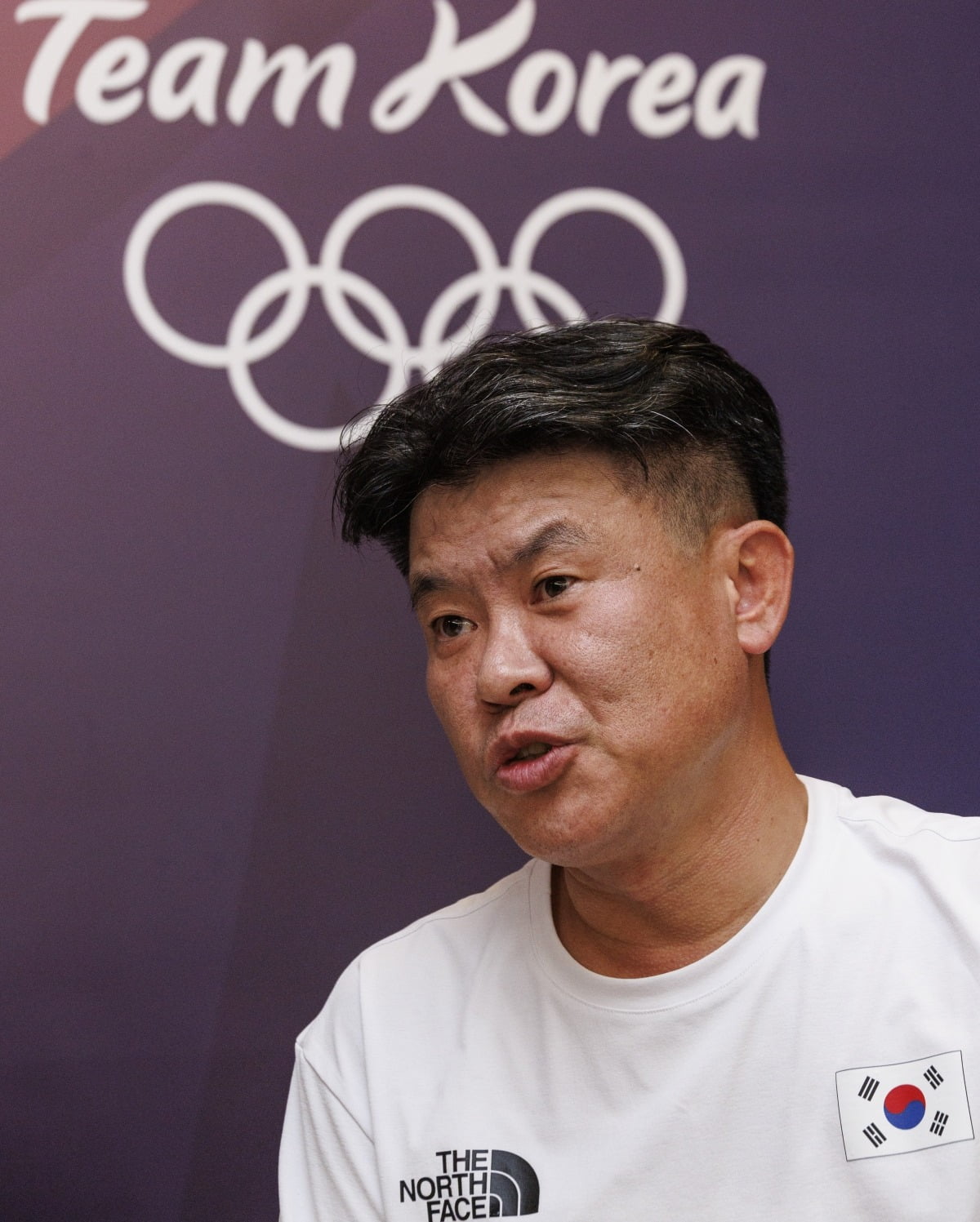 马德兴：国足开始全面演练技战术，伊万对训练情况比较满意