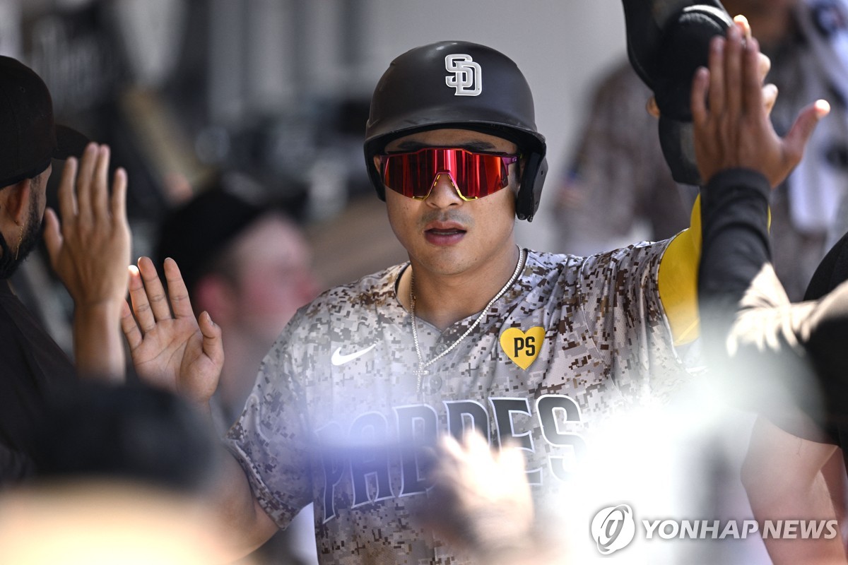 那不勒斯总监：我们和奥斯梅恩将分道扬镳，但相关的交易都没达成